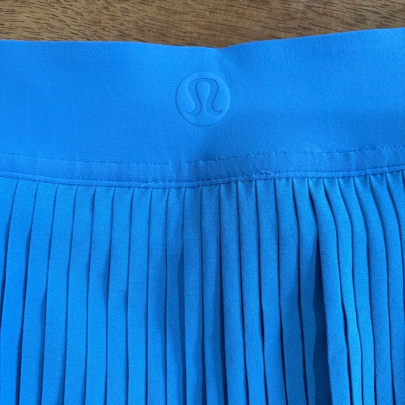 Lululemon Varsity High-Rise Pleated Tennis Skirt Pool Party - Picture 7 of 10